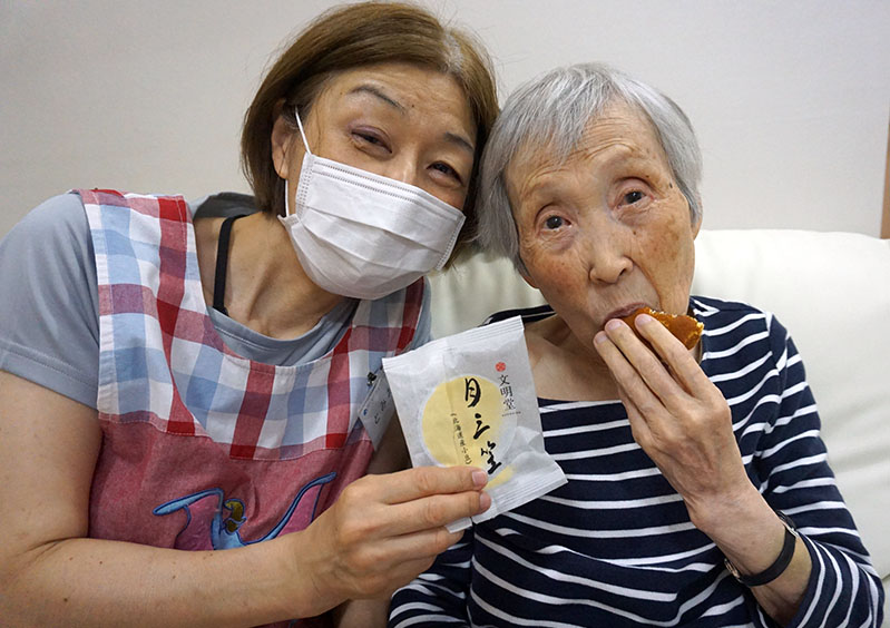 数え切れないどら焼き！文明堂さんありがとうございました！