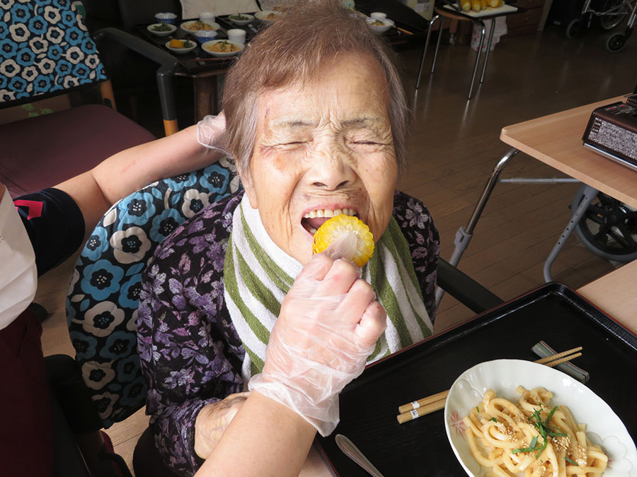 ガブっと食べさせてよ！