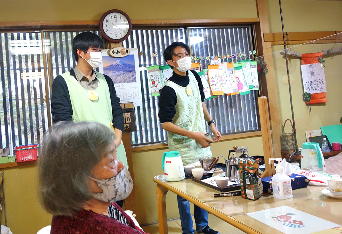 スタバ体験イベント（学生団体かけはしさん）