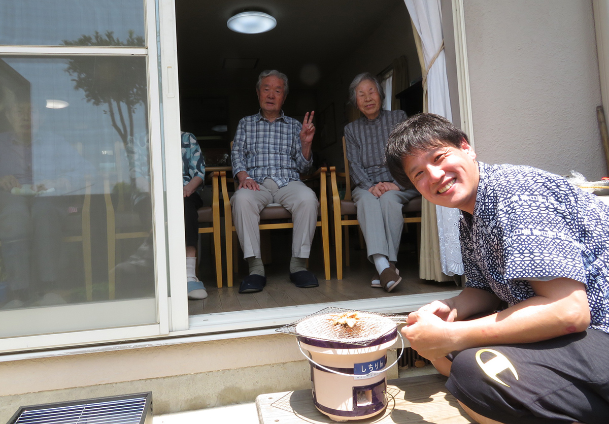 鰻を炭火で焼いたら最高な件